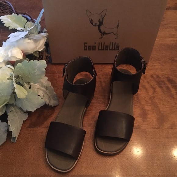 Anthropologie Gee Wawa Leather Gladiator Sandal - Picture 8 of 8